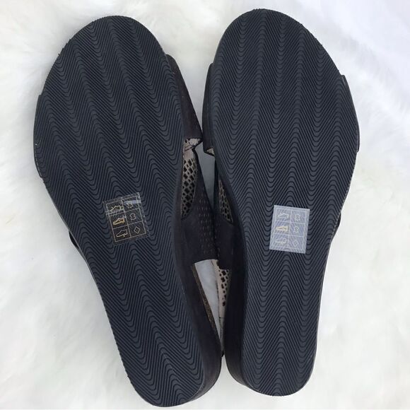 Sudini NEW Brown Britt Wedge Sandals - Picture 15 of 15